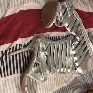 Knee high heeled sandals never been worn